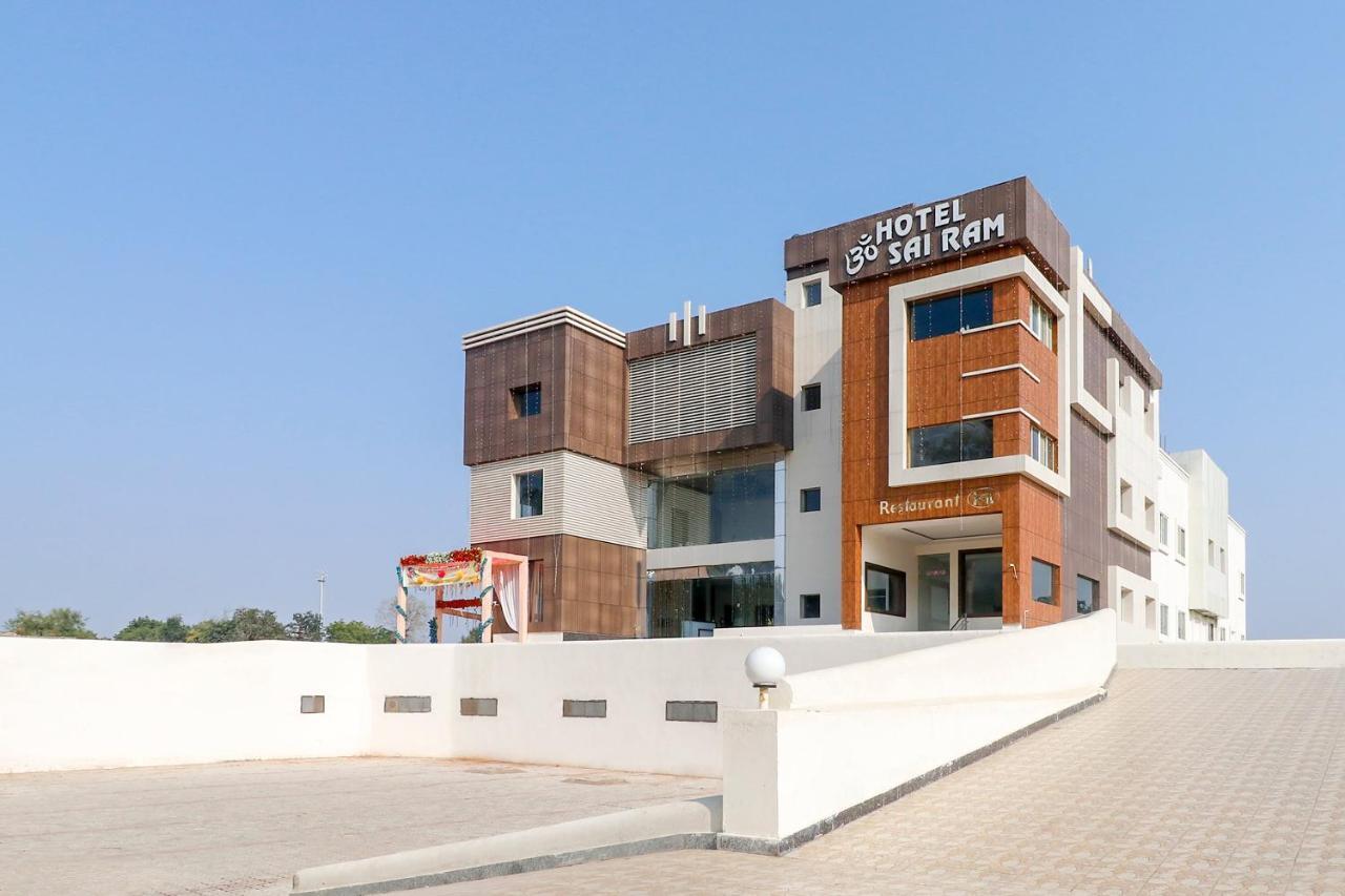 Capital O 63158 Hotel Om Sai Ram Chhatarpur Exterior foto